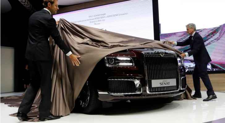 روسيا تكشف عن سيارة بوتين الفاخرة