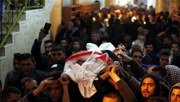 استشهاد فتى فلسطيني متأثرا بإصابته برصاص