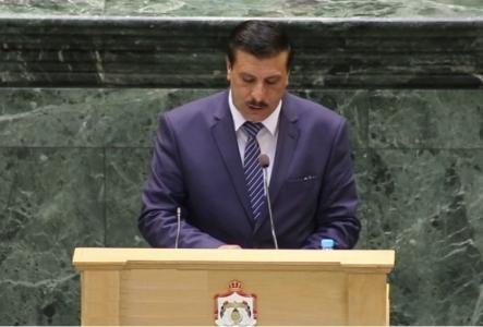 النائب الصرايرة يسأل الرزاز عن الرديات