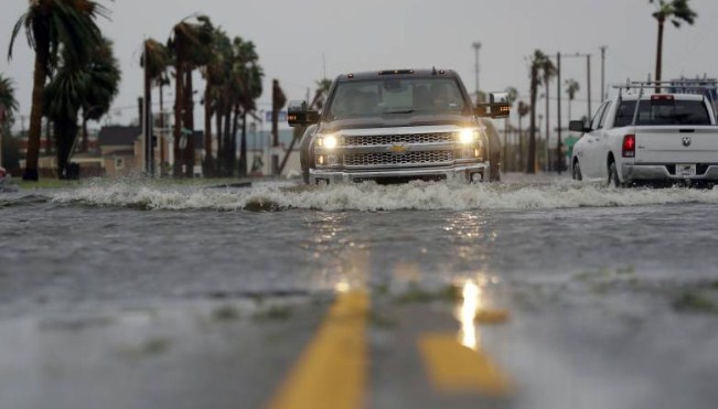 العاصفة المدارية فلورنس تتحول إلى «إعصار»
