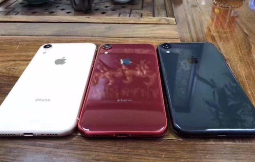 تسريب صور «iPhone Xc» قبل أيام