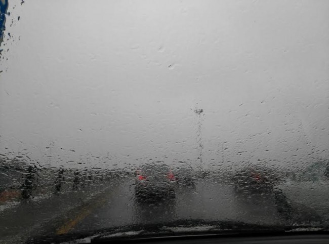 طقس بارد وماطر وثلوج على المرتفعات