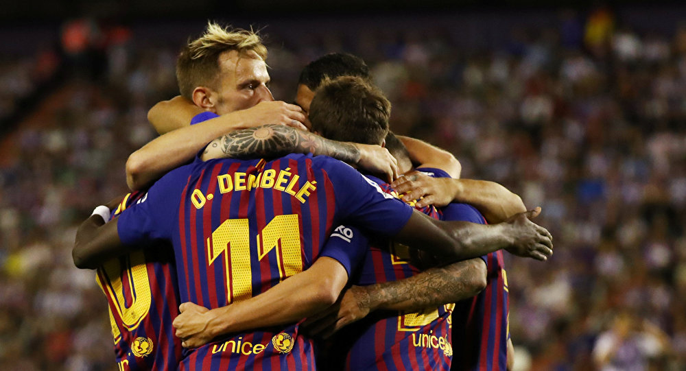 برشلونة يقترب من خوض مباراة في