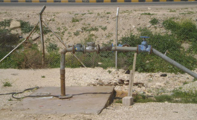 عويس يوعز بحفر بئر مياه لتحسين