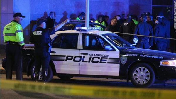 مسلح يقتل 5 أشخاص بالرصاص قبل