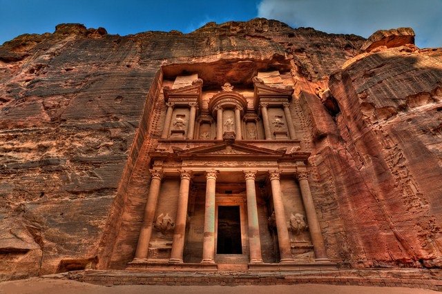 هكذا قتلت ضربة شمس سائحة إسرائيلية