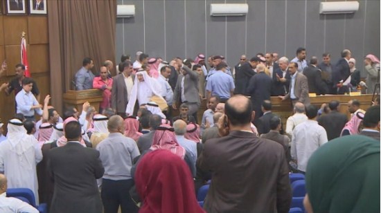 اللجنة الوزارية تعتبر انسحاب مواطنين من