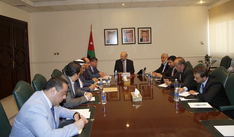 «فلسطين النيابية» تثمن تجاوب الحكومة لحل