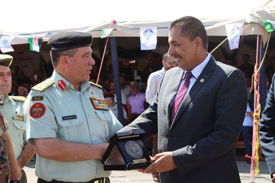 القيادة العامة للقوات المسلحة تكرم الدكتور