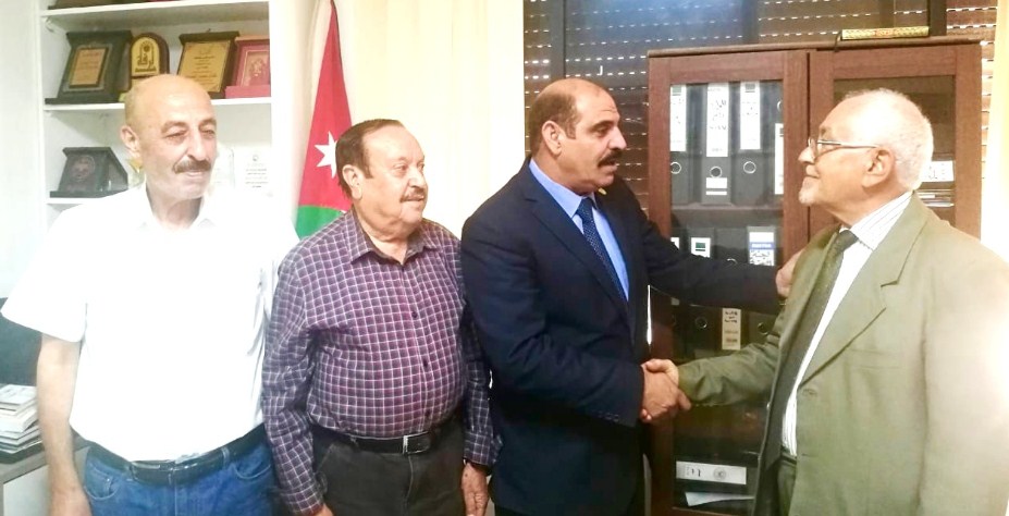 الريماوي ينقل رسالة شكر لاتحاد الكتاب