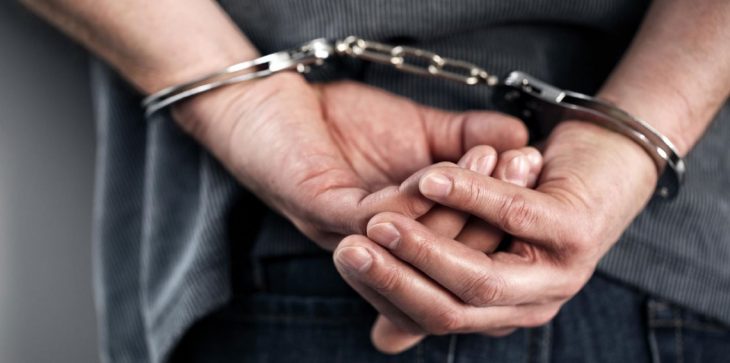 القبض على سعودي طارد رئيس محكمة