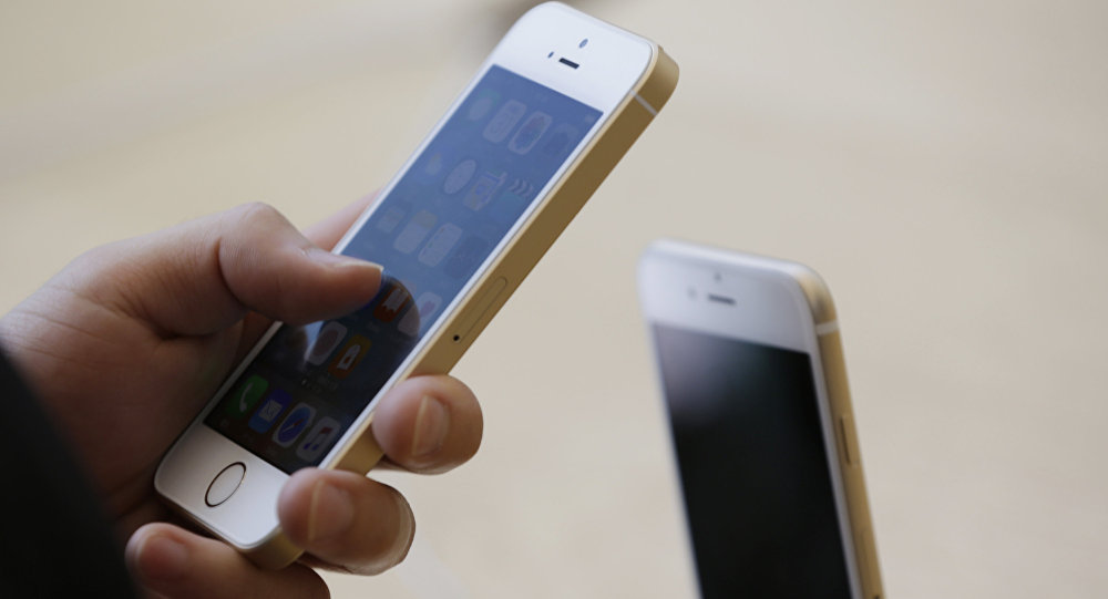 شرطي ينجو من الموت بفضل «آيفون»