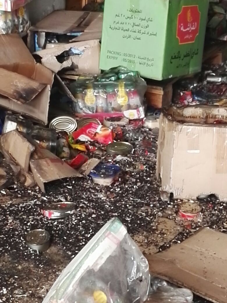 الجمارك تضبط (25) طن مواد غذائية