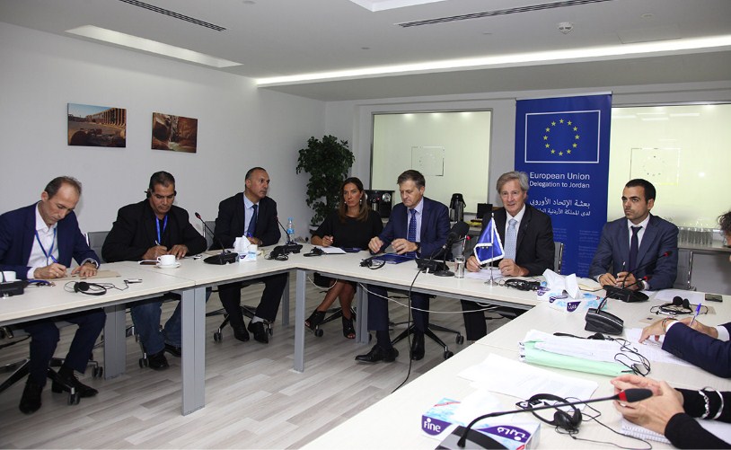 لينين: الاتحاد الاوروبي مهتم بشكل كبير