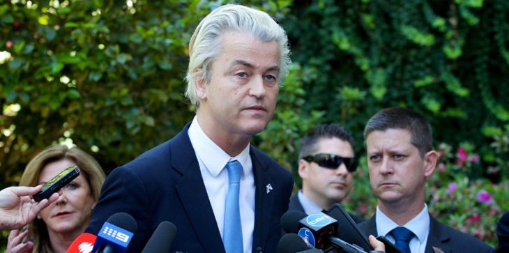 زعيم يميني يقترح مشروعا لحظر المساجد