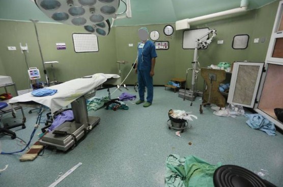 تحطيم قسم الاسعاف والطوارئ في مستشفى