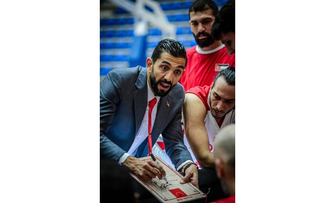 إعفاء الجهاز الفني لمنتخب السلة من