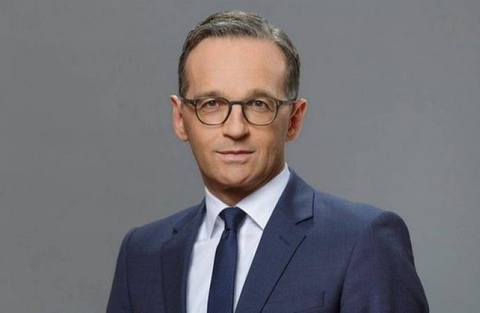 وزير الماني: نسمع عن بعض القرارات