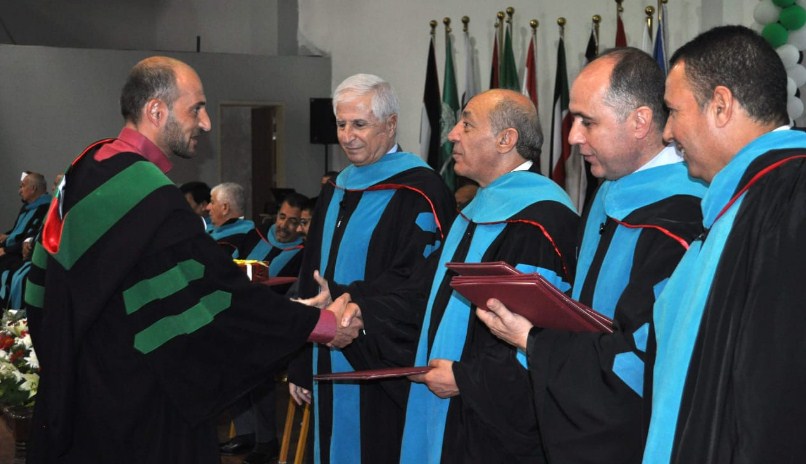 جامعة جدارا تحتفل بتخريج الفوج الثامن