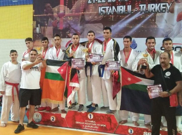 الدفاع المدني يحصد (14) ميدالية ملونة