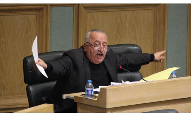 خالد رمضان يطلب ان يكون مجلس