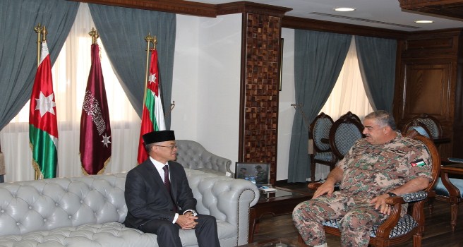 فريحات يستقبل سفير سلطنة بروناي