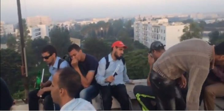 مكفوفون يهددون بانتحار جماعي من فوق