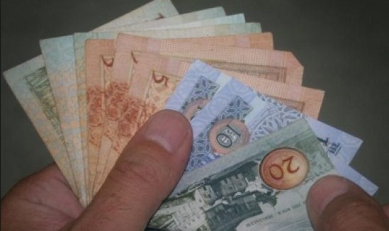 صرف مستحقات معلمين شاركوا في تصحيح