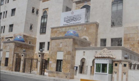 الاتفاق على زيادة رواتب موظفي المحاكم