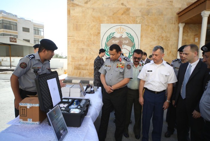 الولايات المتحدة تسلّم الدرك معدات أمن