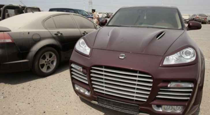 دبي تفرض غرامة 135 دولارا على