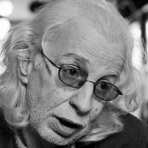 رحيل المفكر الفلسطيني سلامة كيلة في