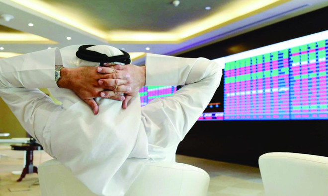 معظم بورصات الخليج تهبط