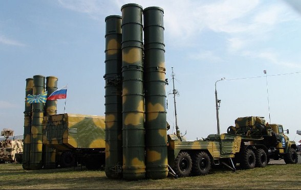 وزير الدفاع الروسي لبوتين : «إس-300»