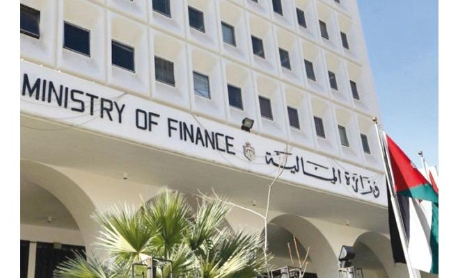 وزراء مالية السعودية والكويت والامارات في