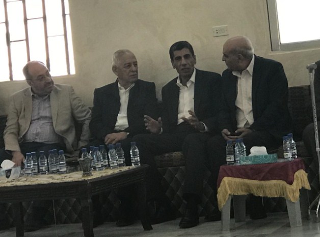 رئيس الديوان الملكي في عزاء ال