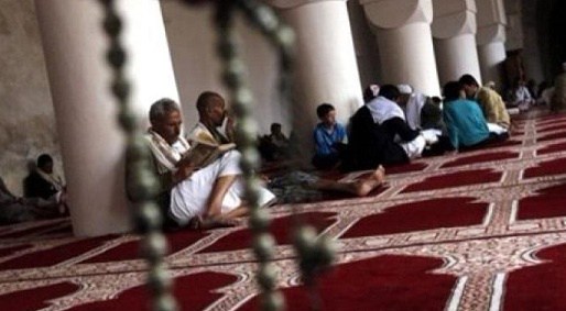 ’الاوقاف‘ تقرر رفع إكرامية الائمة الخطباء