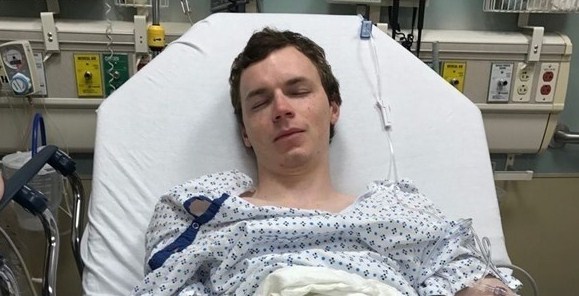 نوبات الخوف تمنع شابا من السفر