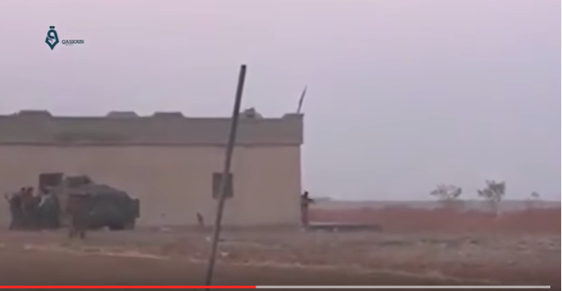 فيديو مرعب: لحظة تفجير ’داعشي‘ لنفسه