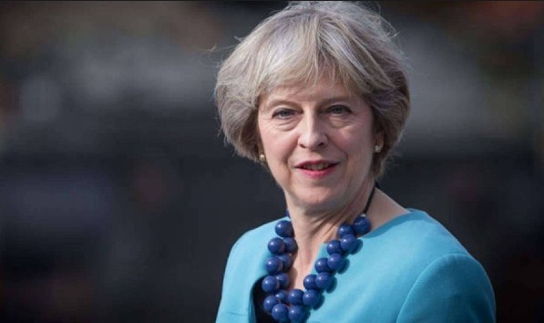 رئيسة الوزراء البريطانية تعين وزيرة لمكافحة