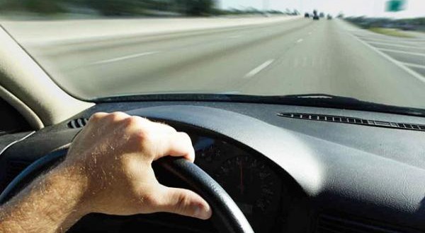 القبض على سائق ’متهور‘ في عمان