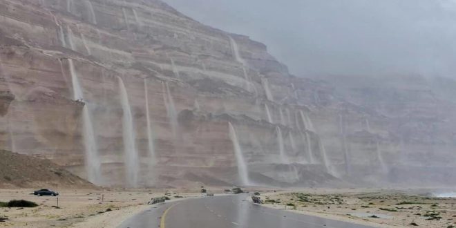 4 تحذيرات.. . عاصفة تهدد اليمن