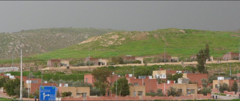 بلدية شرحبيل توافق على مطالب موظفيها