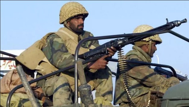 رويترز: اختطاف 14 عنصرا من حرس