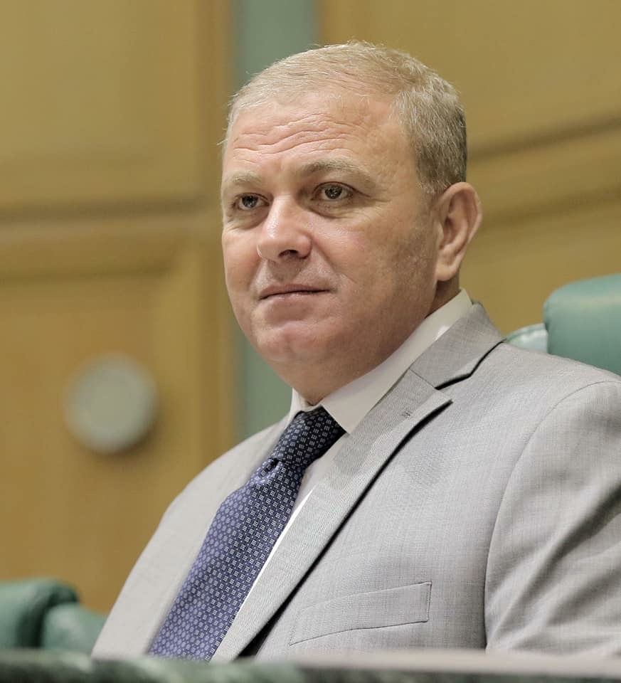 عطية يطالب الرزاز بعلاوات لمهندسي التربية