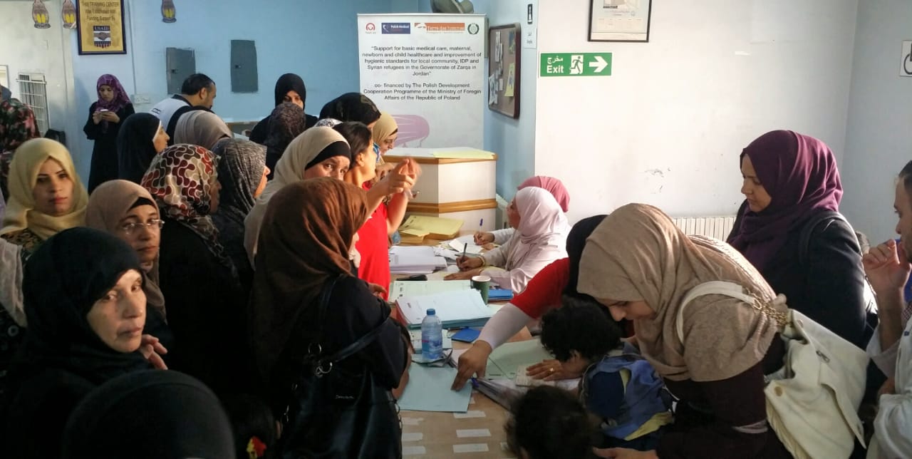 1600 مستفيد من أيام طبية وتثقيفة