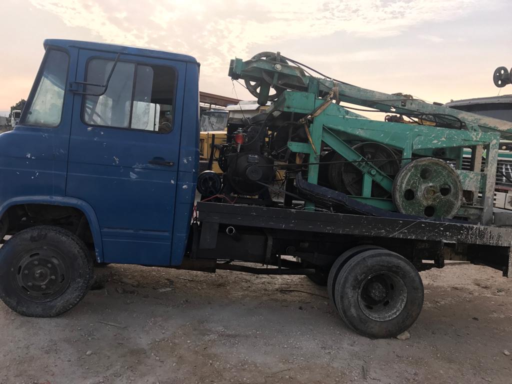 ضبط حفارة مخالفة تحفر بئرا مخالفة