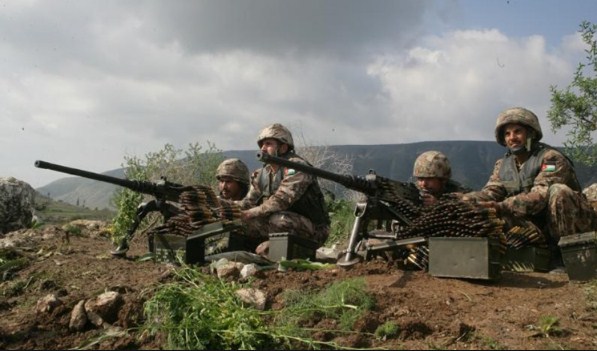 الجيش يطبق قواعد الاشتباك مع 5