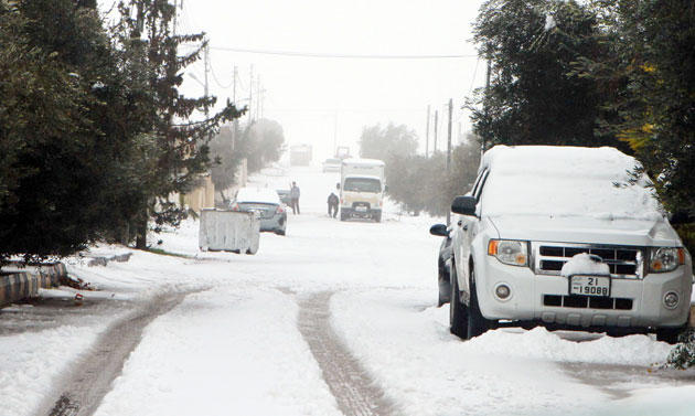 إغلاق طريق شريف الجنوب بسبب تراكم