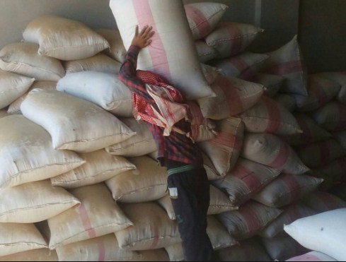 الضمان: مهنة التحميل والتنزيل «العتالة» مهنة